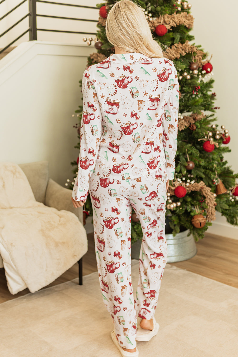 White Christmas Pattern Long Sleeve Shirt and Pants Pajama Set