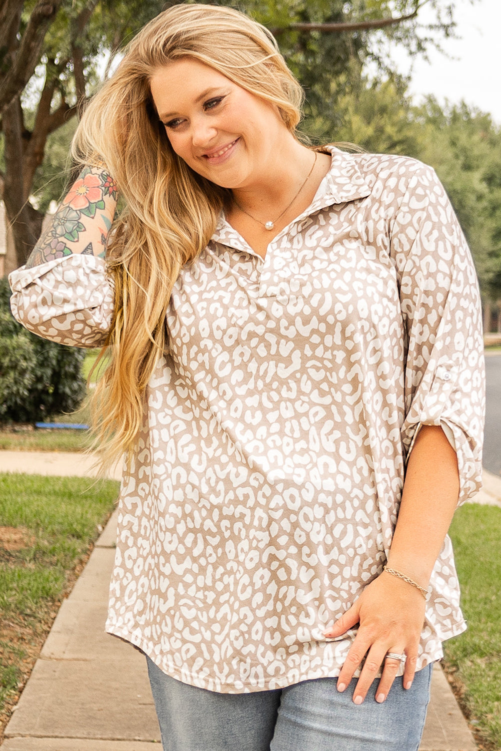 Apricot Leopard Tab Sleeve V Neck Plus Size Top